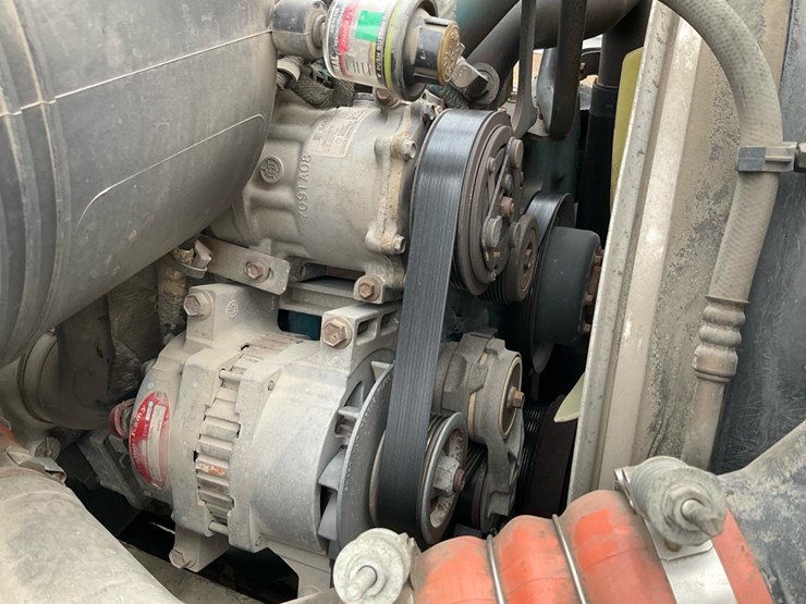 2005-international-durastar-4300-image-91