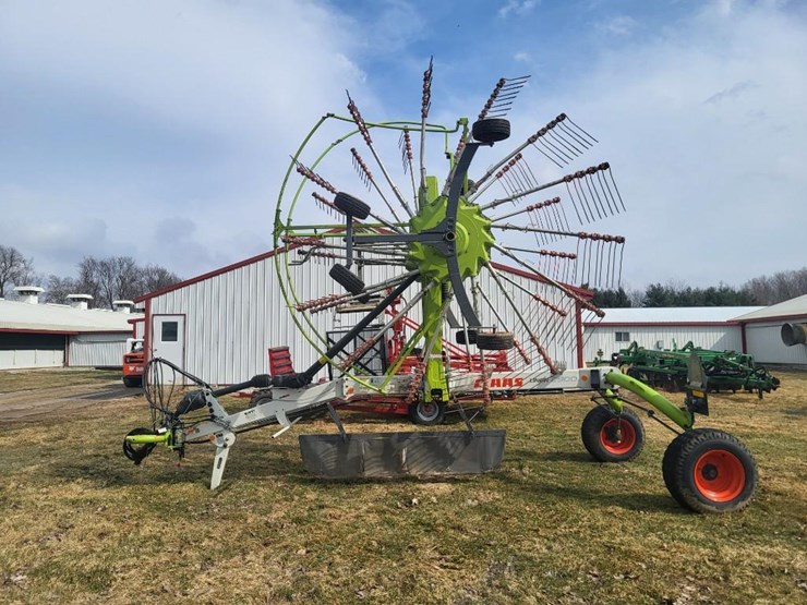 2017-claas-liner-2900-image-2