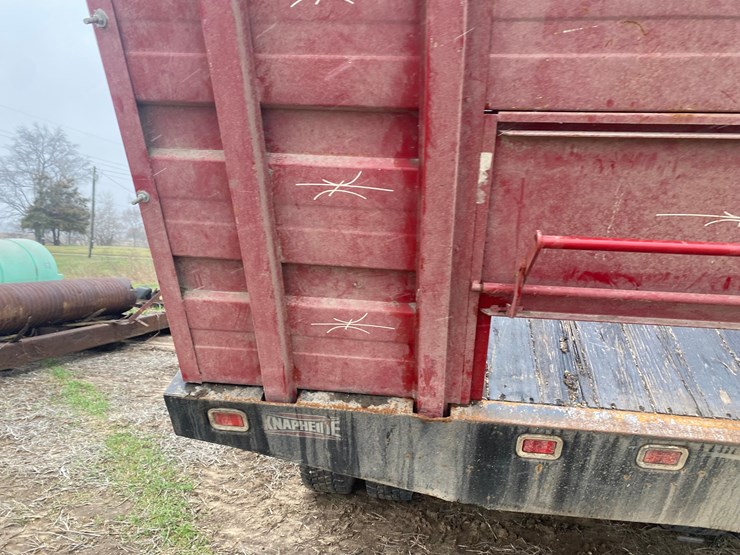 1998-case-ih-4900-image-27