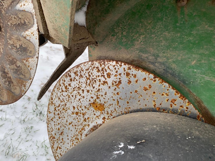 john-deere-7000-image-13