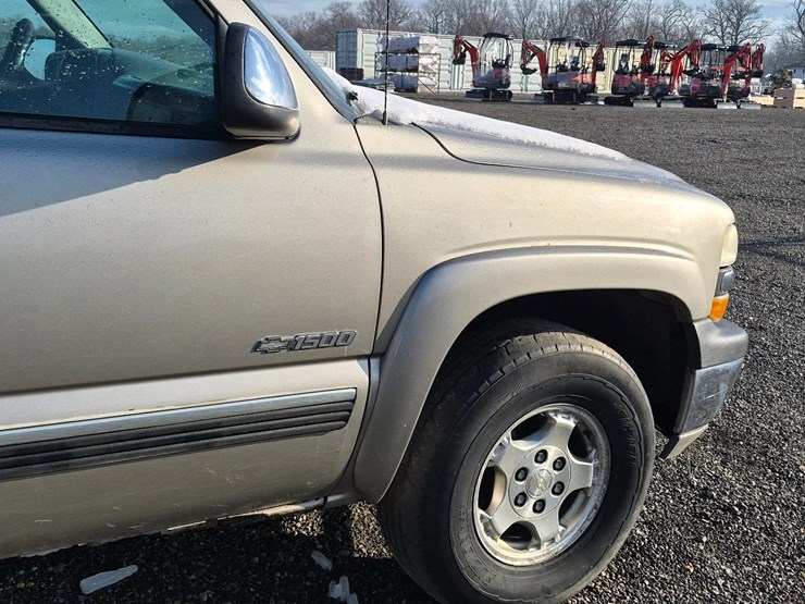 2002-chevrolet-1500-image-27