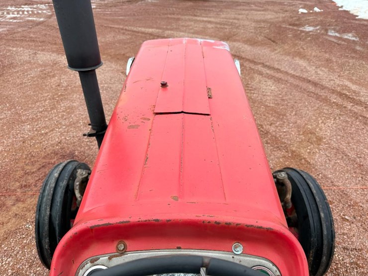 massey-ferguson-165-image-39