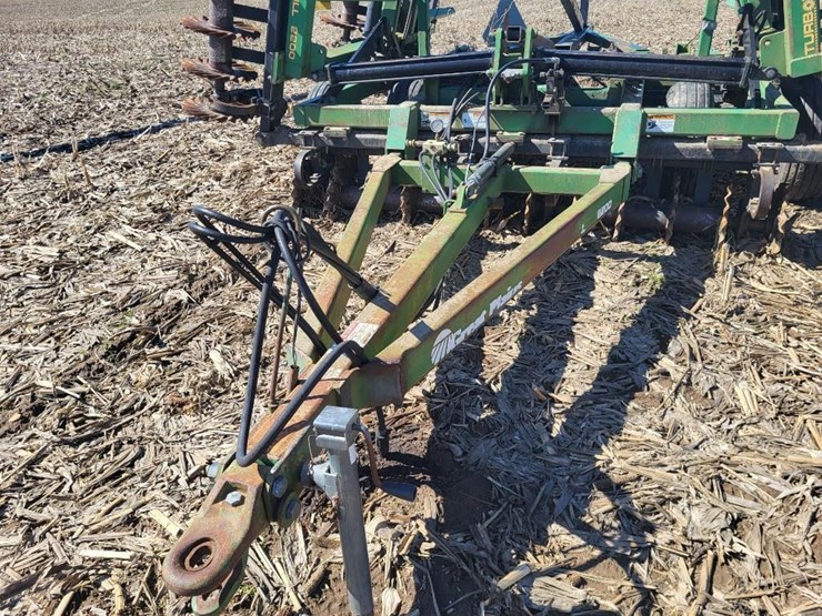 great-plains-2200tt-image-9