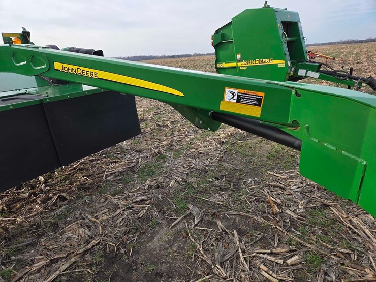 john-deere-630-image-22