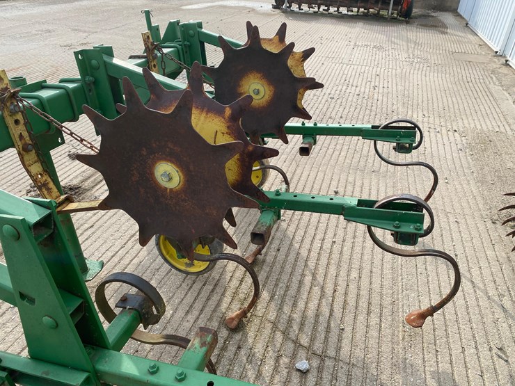 john-deere-825-image-10