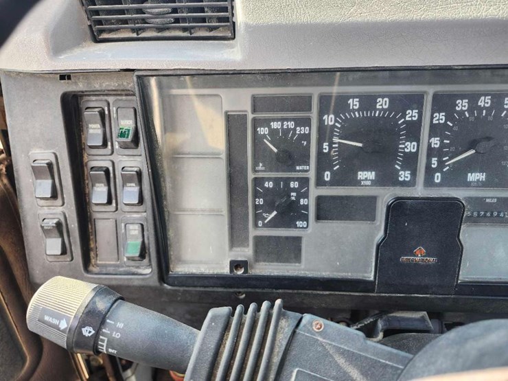 1997-cummins-m11-image-5