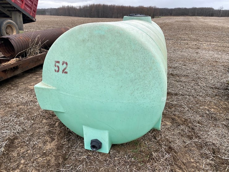 1000--gallon-poly-tank-image-3