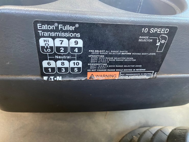 2011-international-prostar-image-50