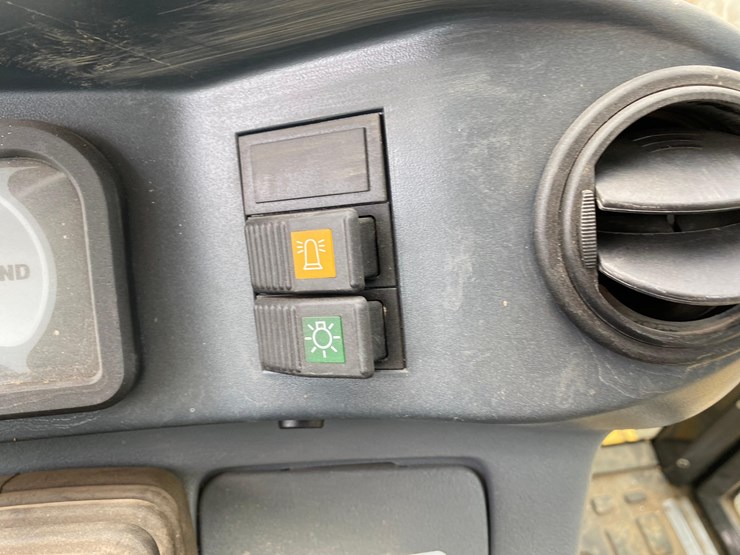 removed-from-the-auction-image-56