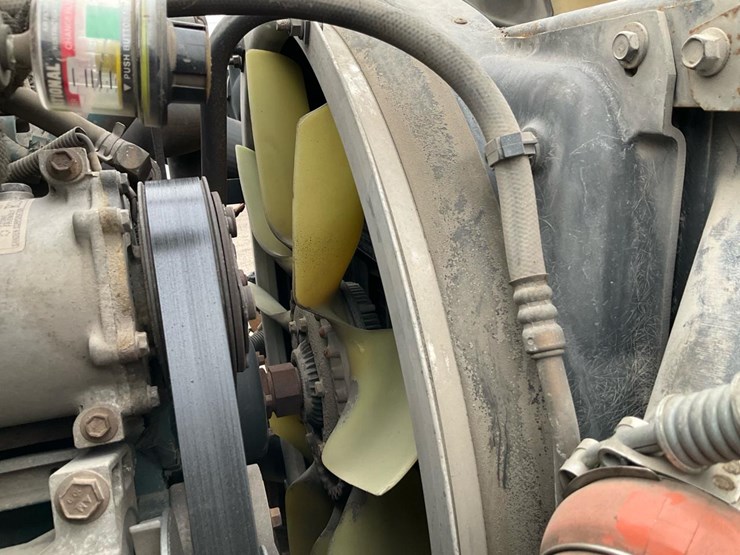 2005-international-durastar-4300-image-92