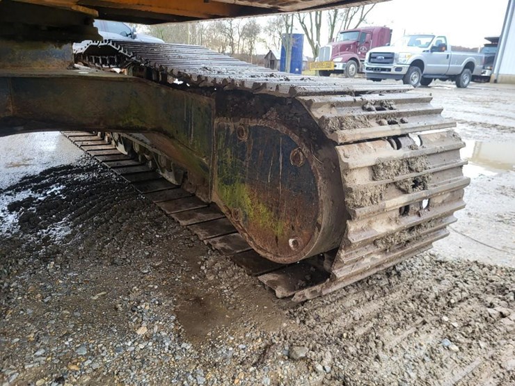 hyundai-robex-130-lc-image-25