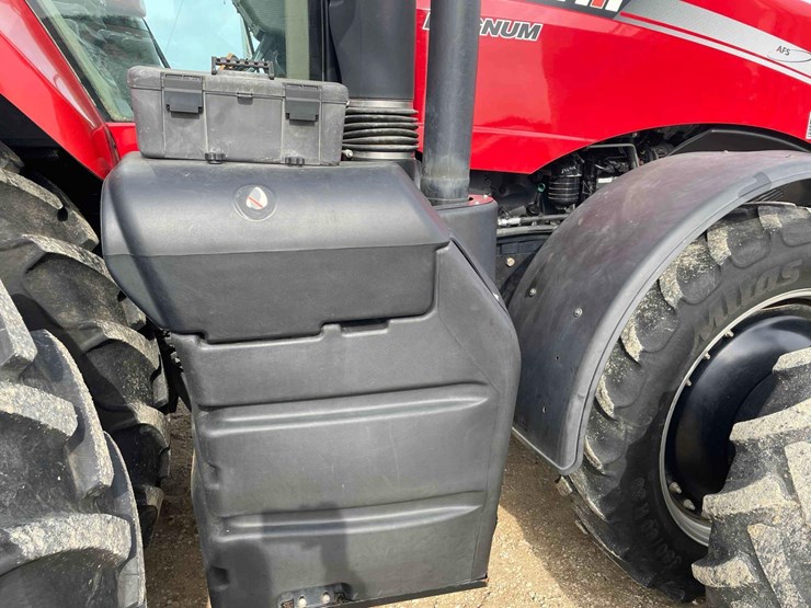 case-ih-magnum-340-image-55