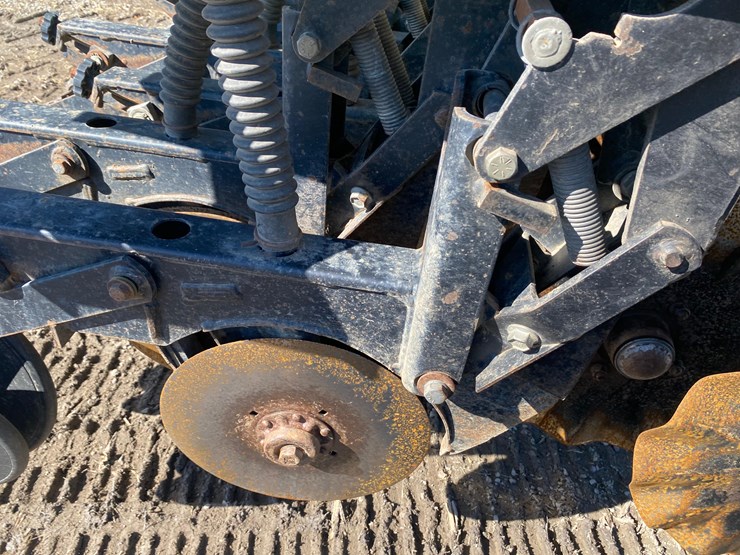 great-plains-solid-stand-30-image-59