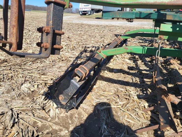 great-plains-2200tt-image-47