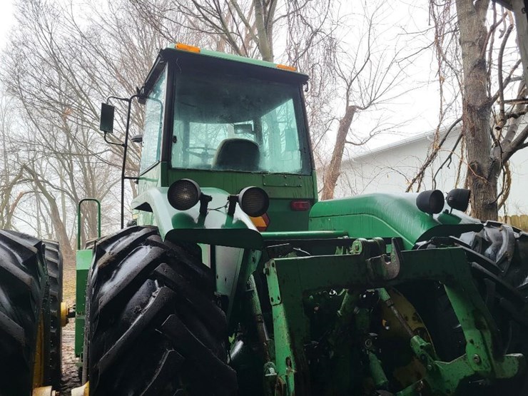 john-deere-8640-image-39