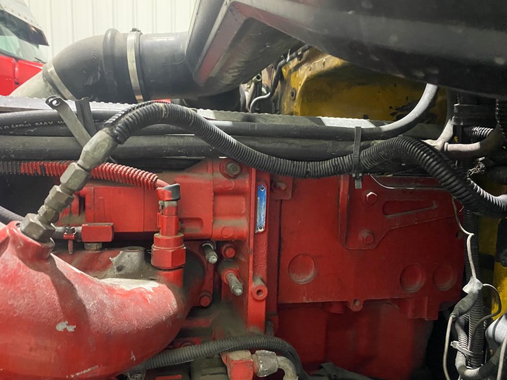 2002-peterbilt-379-image-81