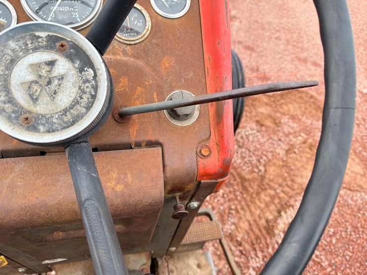 massey-ferguson-165-image-33