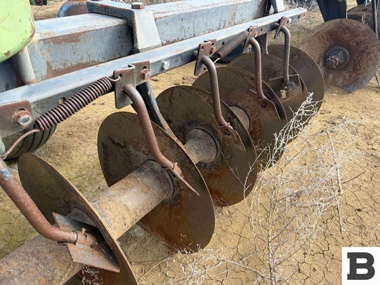 john-deere-315-image-21