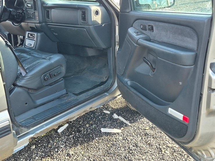 2002-chevrolet-1500-image-48