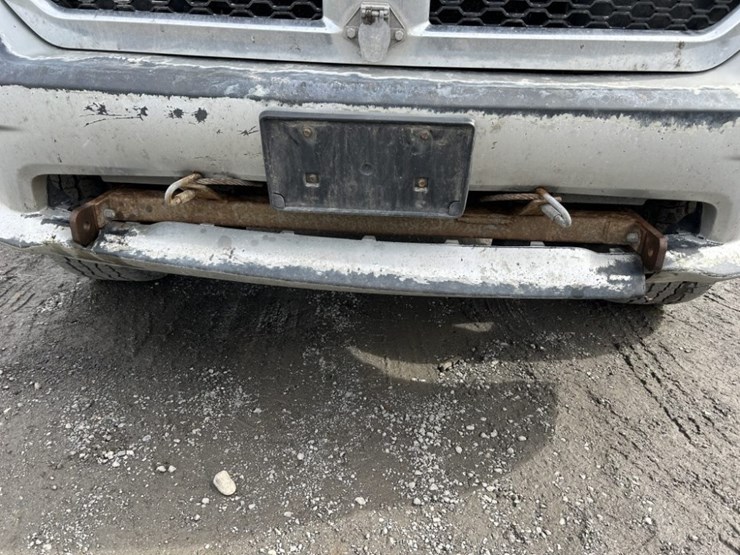 2013-dodge-1500-image-31