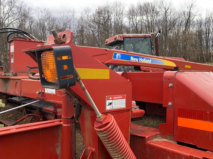 new-holland-h7450-image-12