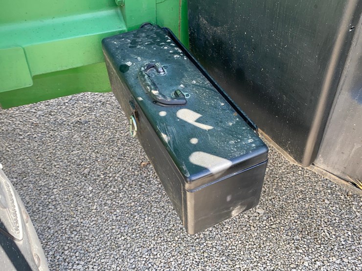 1998-john-deere-8300-image-39