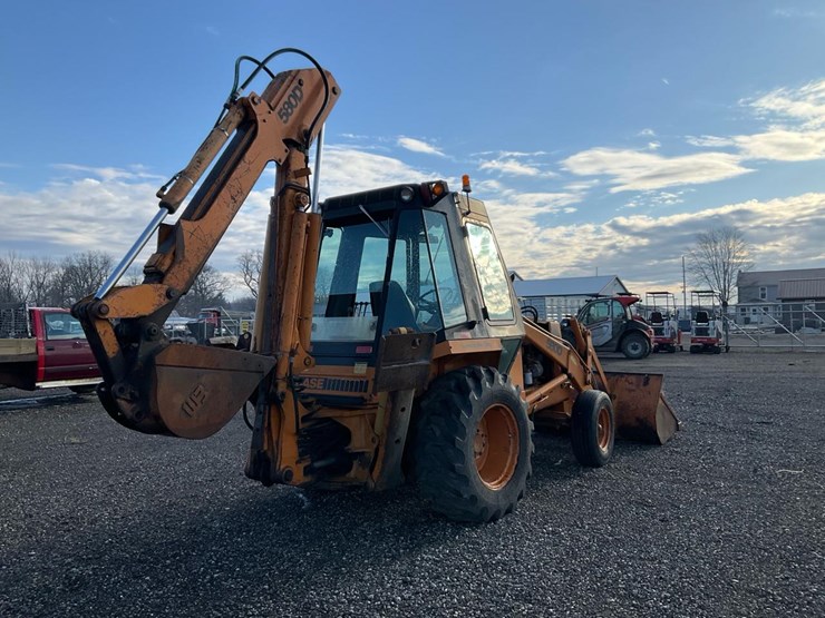 1982-case-580d-image-5