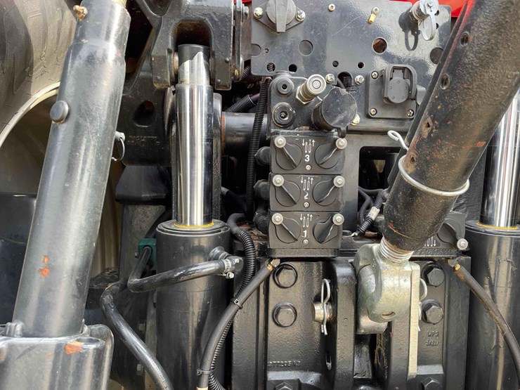 case-ih-magnum-340-image-45