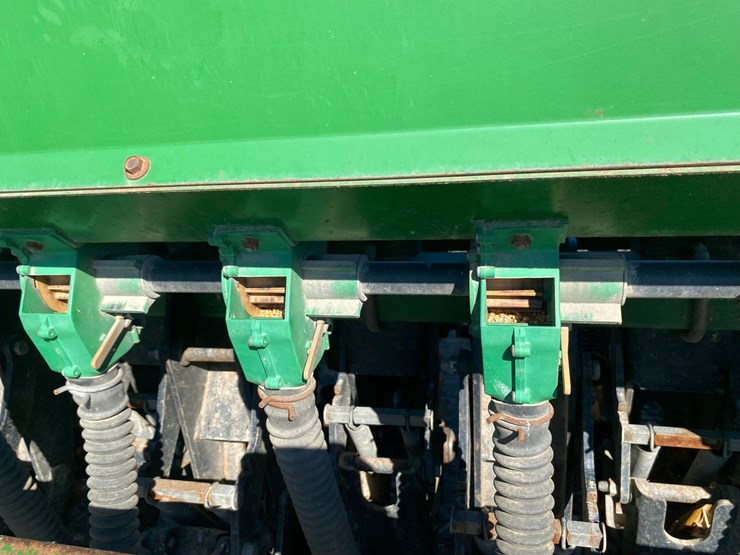 great-plains-solid-stand-30-image-66