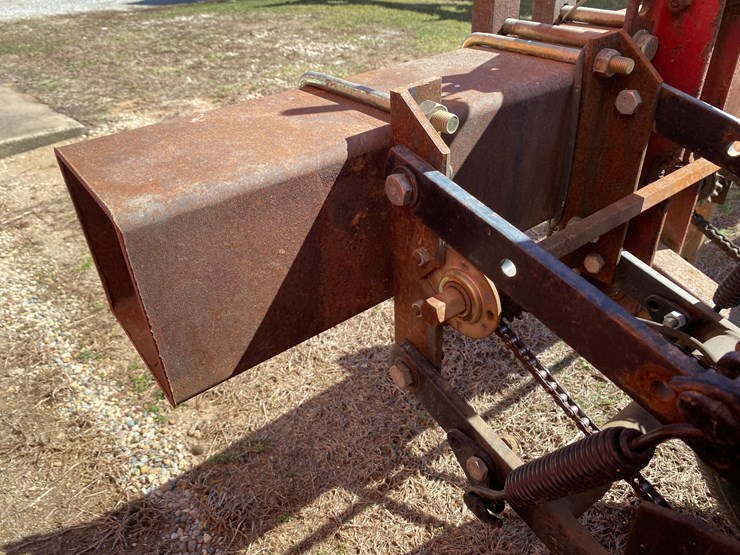 3pt-tool-bar-male-seed-corn-planter-image-10