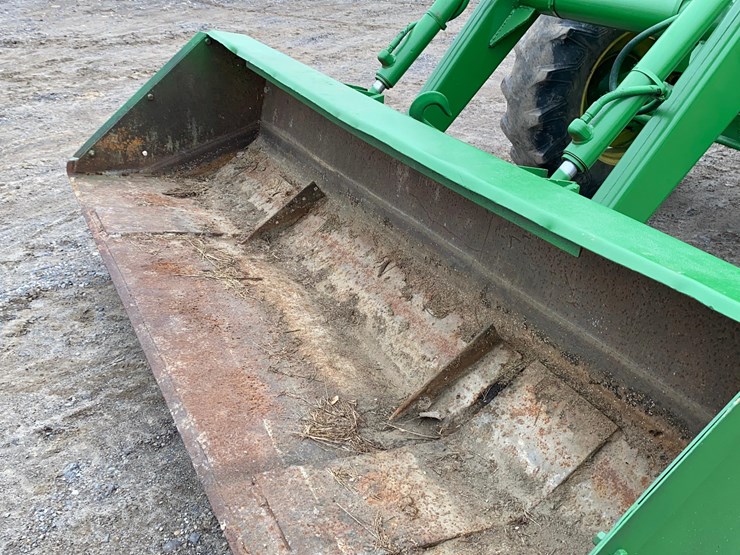 john-deere-2940-image-45