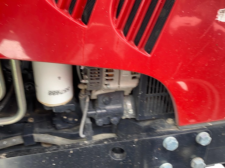 case-ih-125-image-13