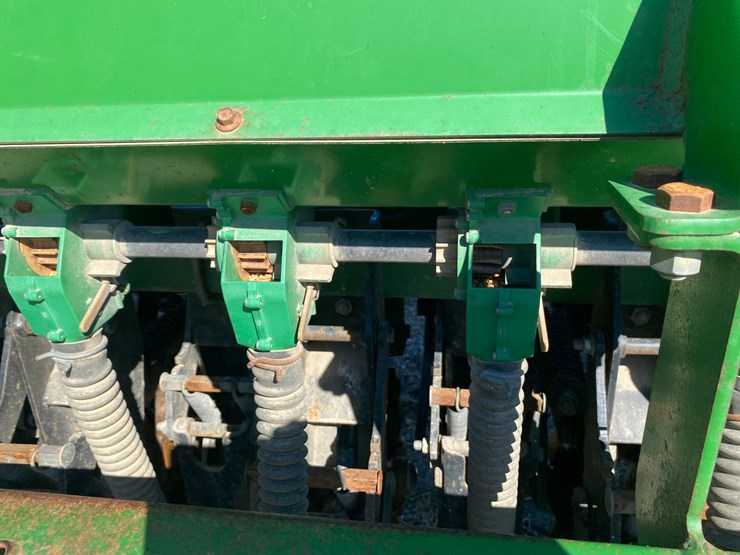 great-plains-solid-stand-30-image-73