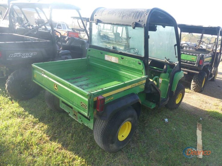 john-deere-gator-image-2