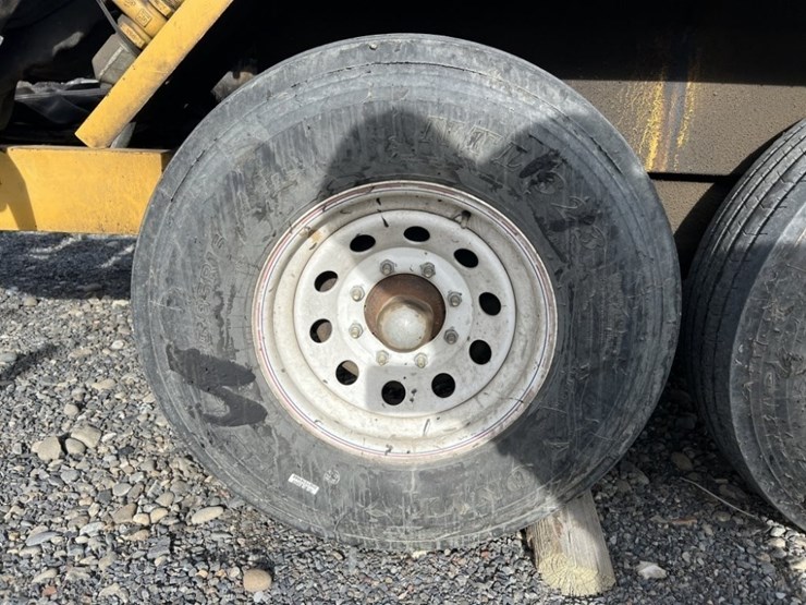 2013-bear-cat-bk250-towable-asphalt-crack-sealer-image-18