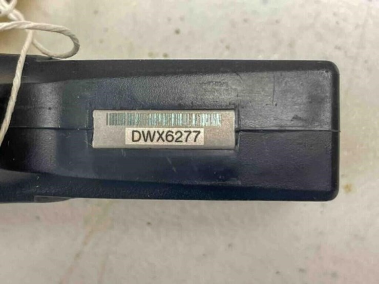 smith&-wesson-pistol-image-14