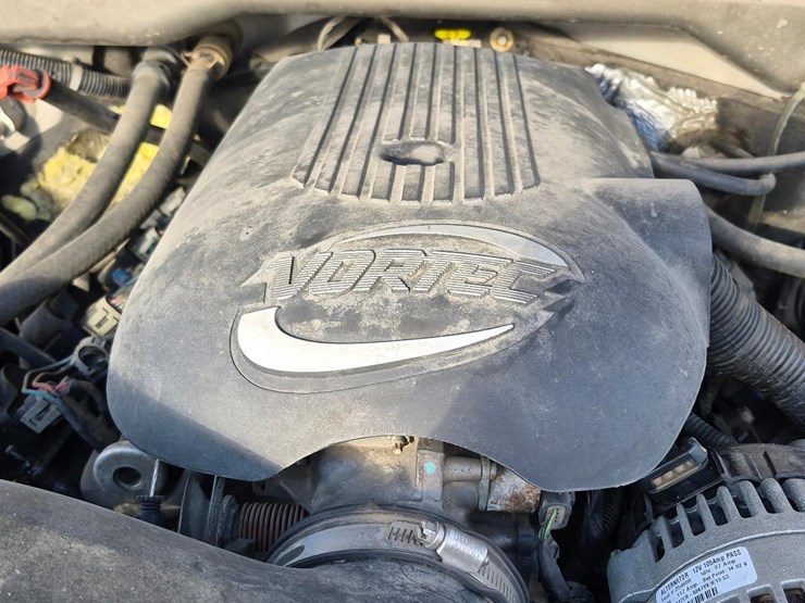 2002-chevrolet-1500-image-49