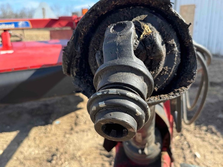 2012-new-holland-h7230-discbine,-rubber-conditioners,-10’4”-cut,-540-pto,--*ybn091009*---field-ready-image-6