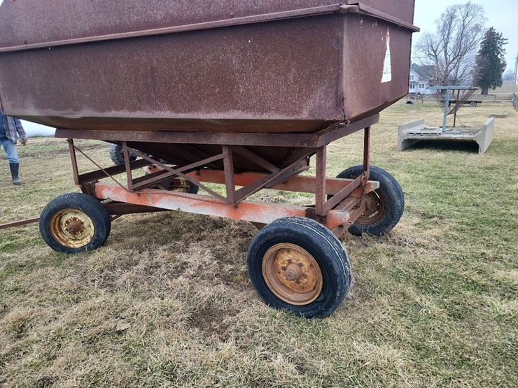 hopper-wagon-w/john-deere-running-gear-image-5