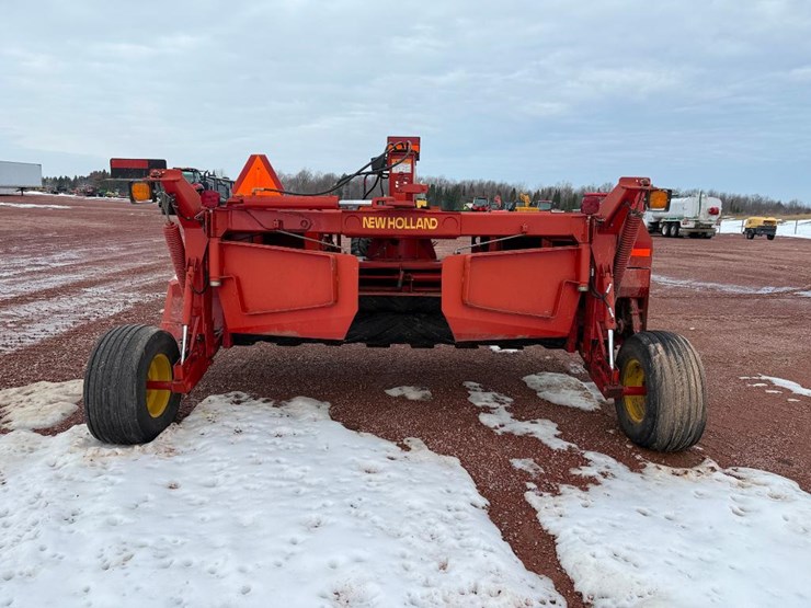 new-holland-1431-image-6