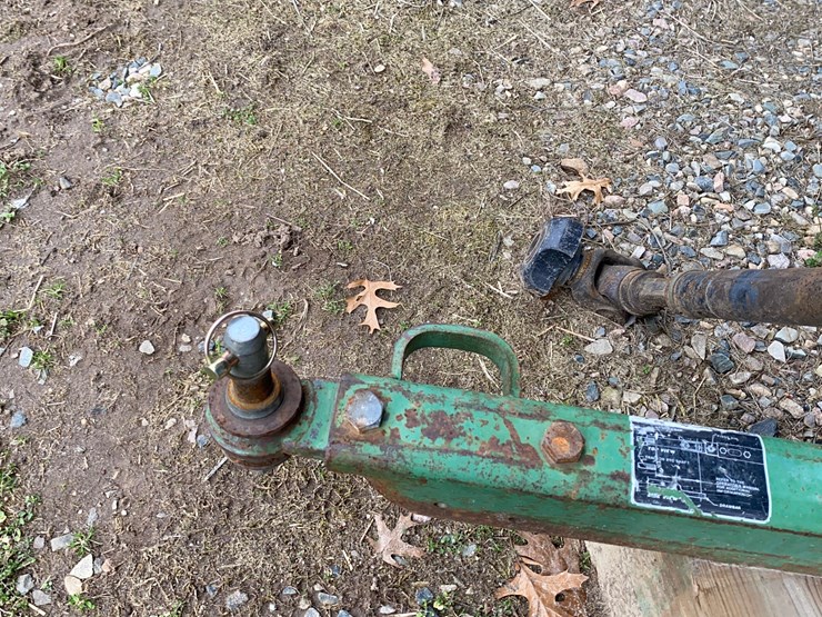 john-deere-337-image-13