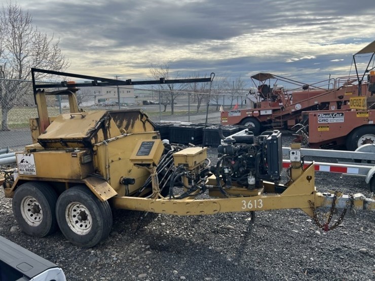 2013-bear-cat-bk250-towable-asphalt-crack-sealer-image-6