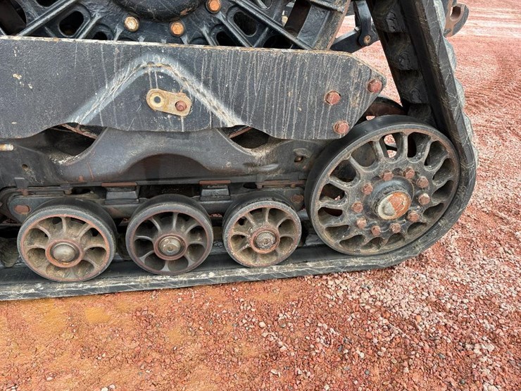 case-ih-magnum-380-rowtrac-image-8