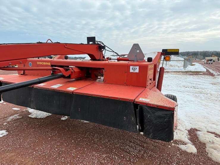 new-holland-1431-image-18