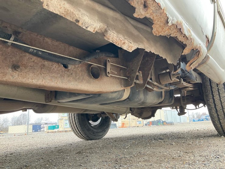 1999-chevrolet-k1500-image-25