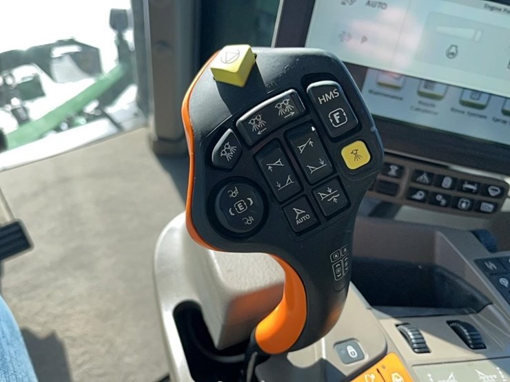 2023-john-deere-410r-image-25