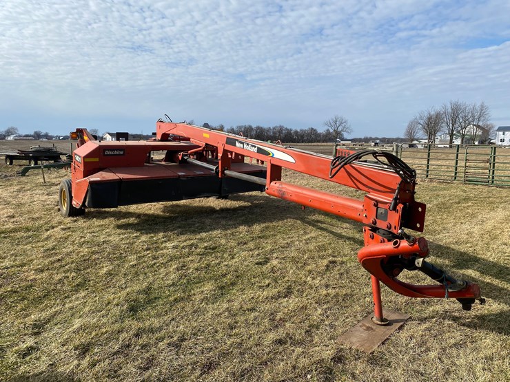 new-holland-1431-image-1