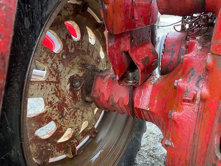 farmall-1206-image-28