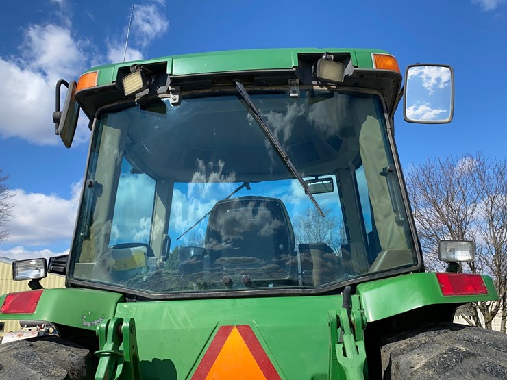 1998-john-deere-8300-image-23