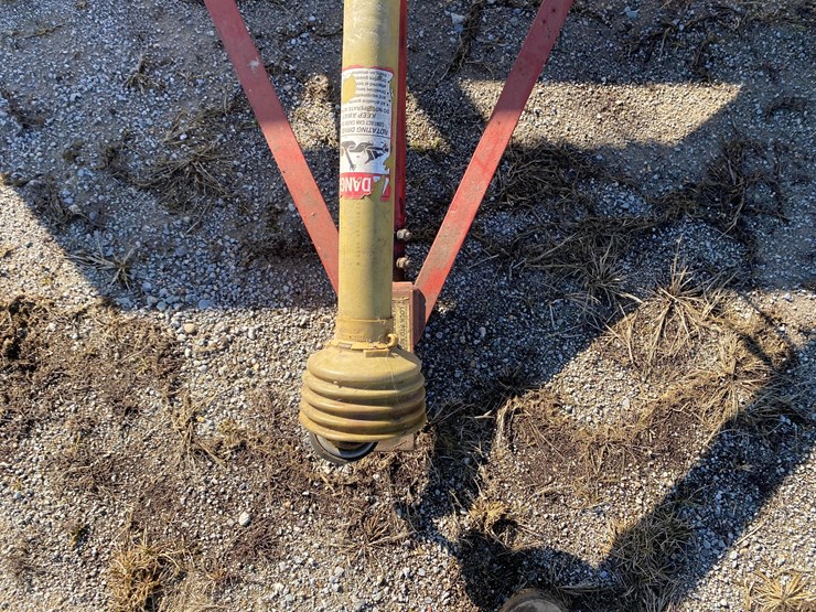 h&s-8'-hay-fluffer-image-8